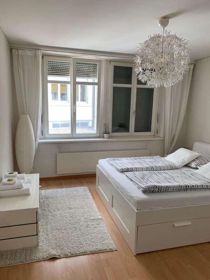 Over-night City-flat *
