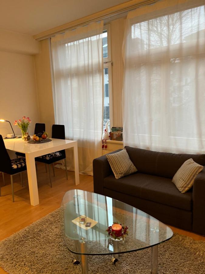 Over-night City-flat *