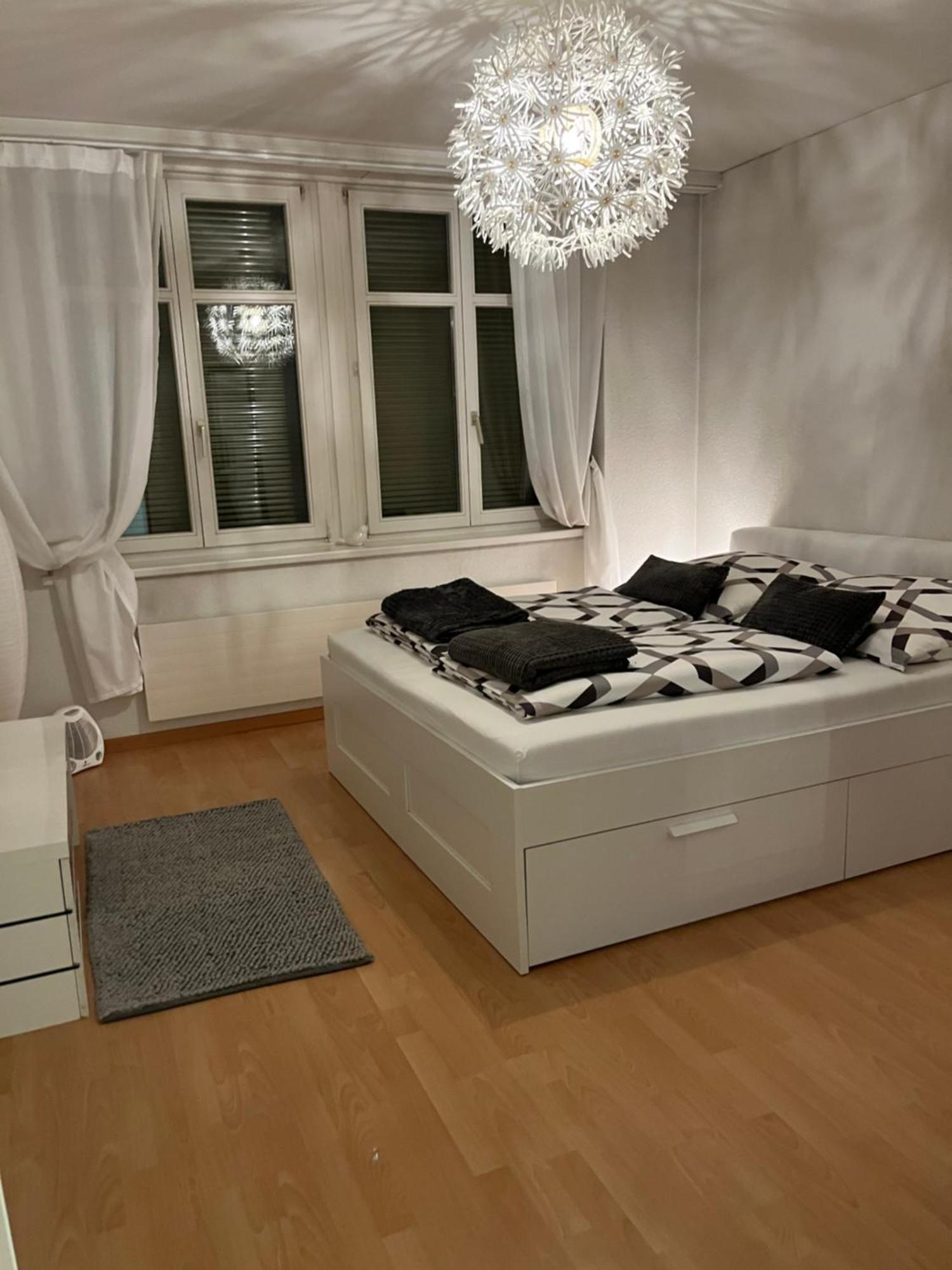 Over-night City-flat
